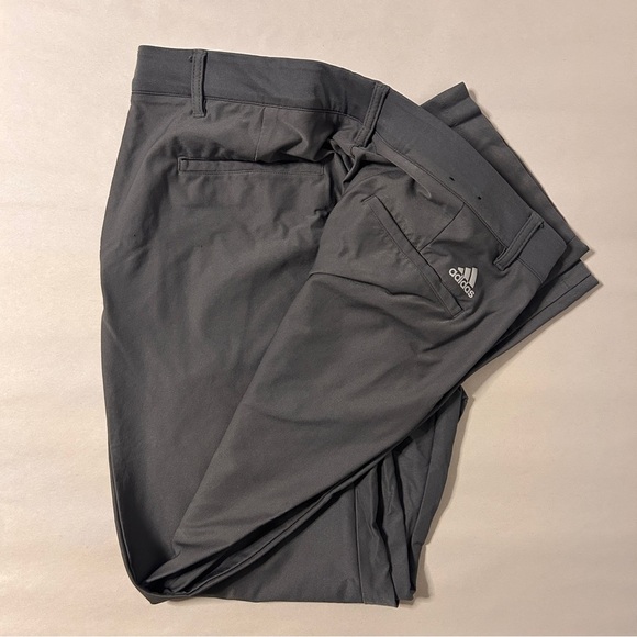 Adidas Dark Grey Golf Pants Men’s Size 34 x 30 Stretchy Comfortable - Picture 1 of 10
